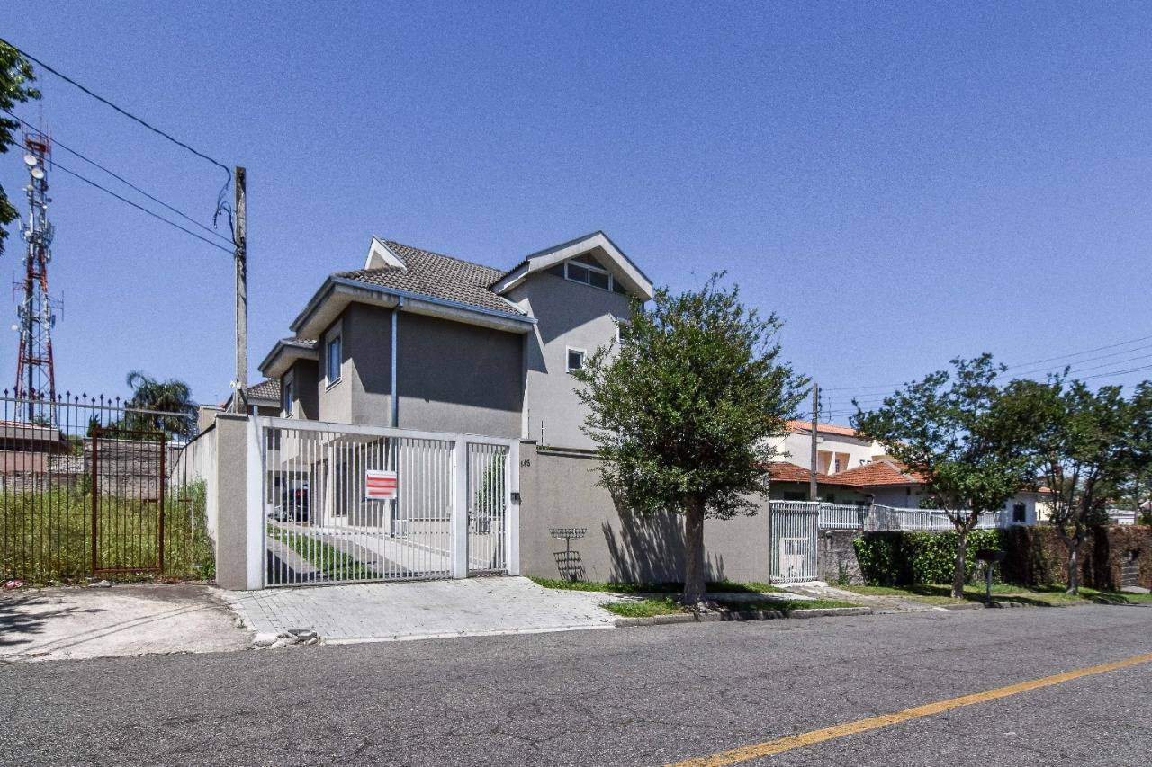 Sobrados Guabirotuba