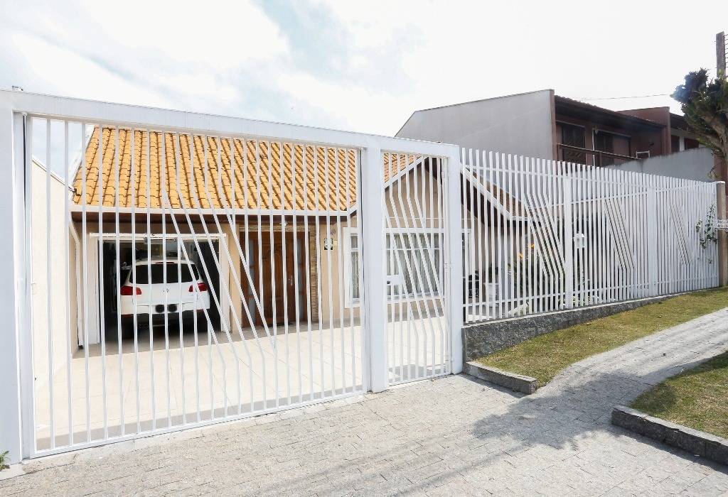 Casa no Bairro Guabirotuba