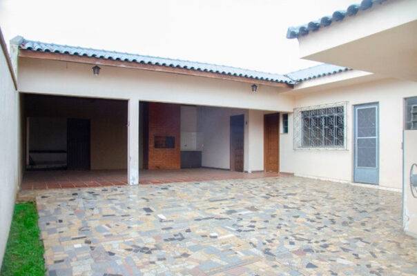 Casa em condomínio fechado